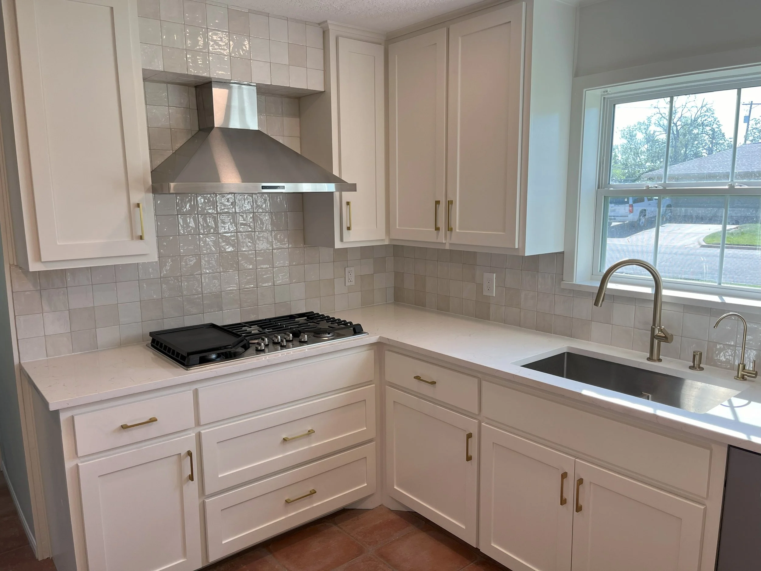 Kitchen remodel in South Bryan with white shaker cabinets